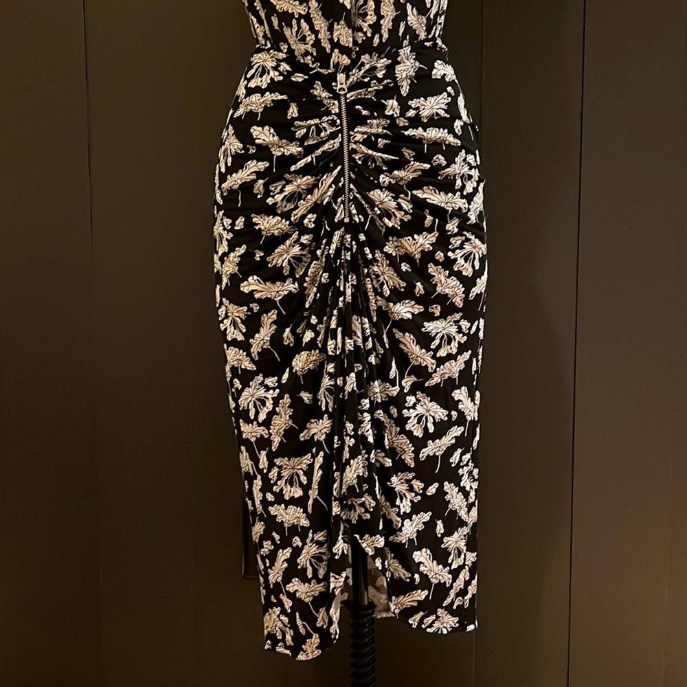 Rag & Bone, size XS poly/ viscose pencil skirt